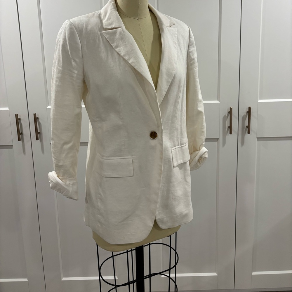 Banana Republic white linen blazer